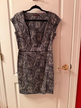 Marchesa Black and White Paisley-Print Midi Sheath Dress